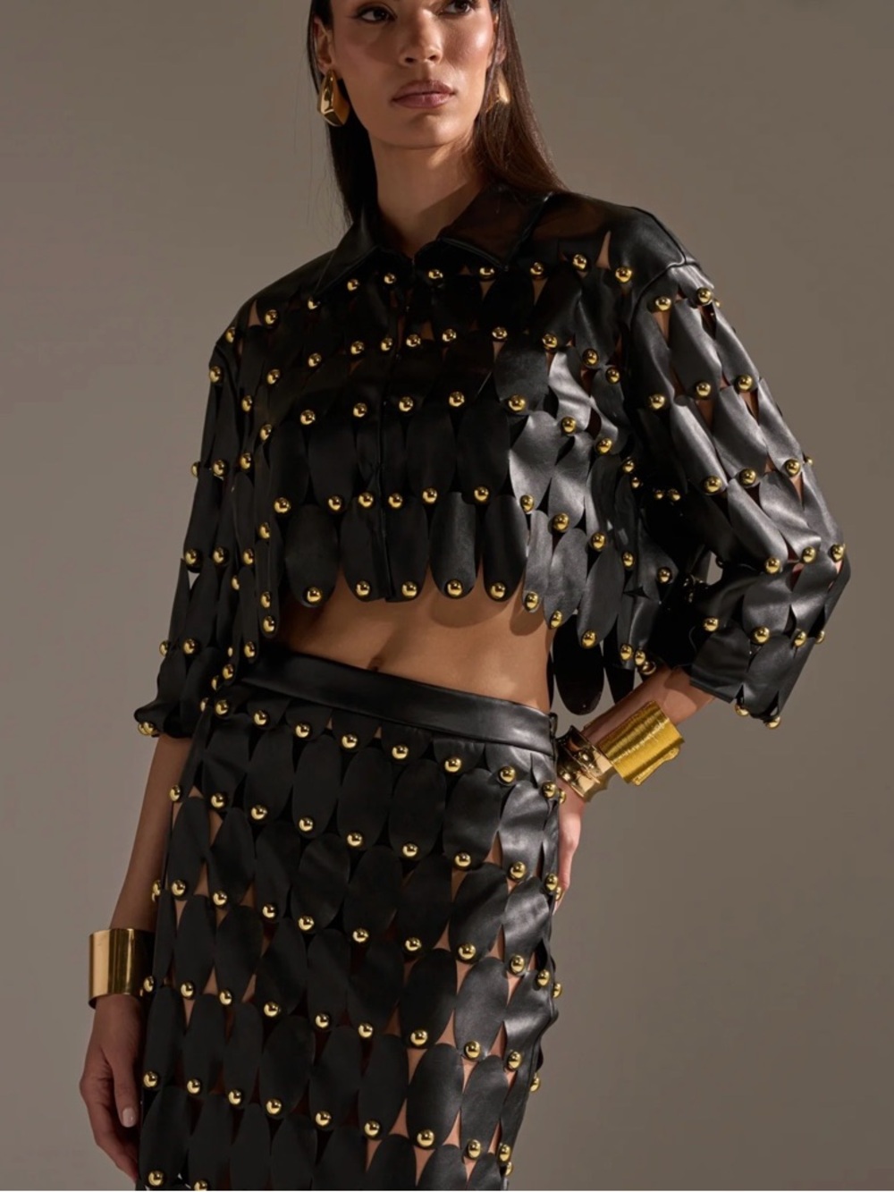 ✨AKIRA Black Cropped Studded Scalloped Leather-Look Shirt✨ - Picture 3 of 14